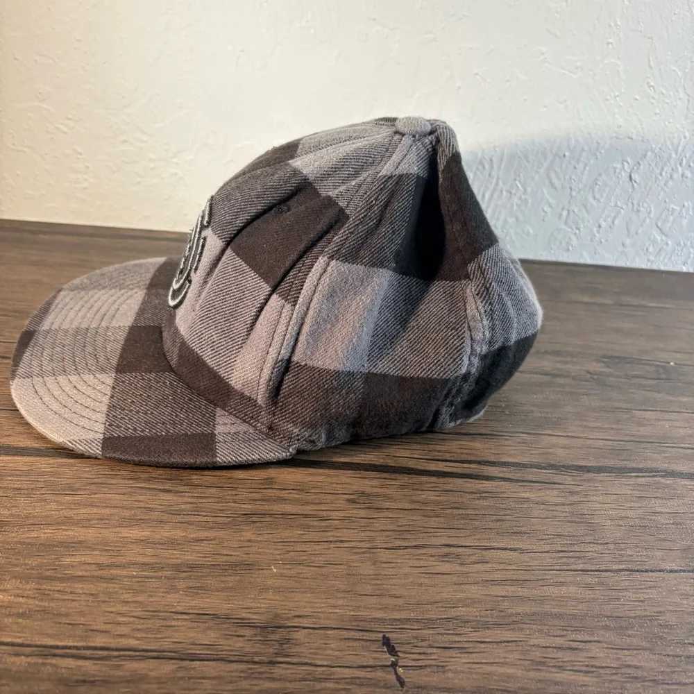 Element Skateboard Hat Men's Flexfit Plaid Gray Black Skateboard Cap OSFA Crowns